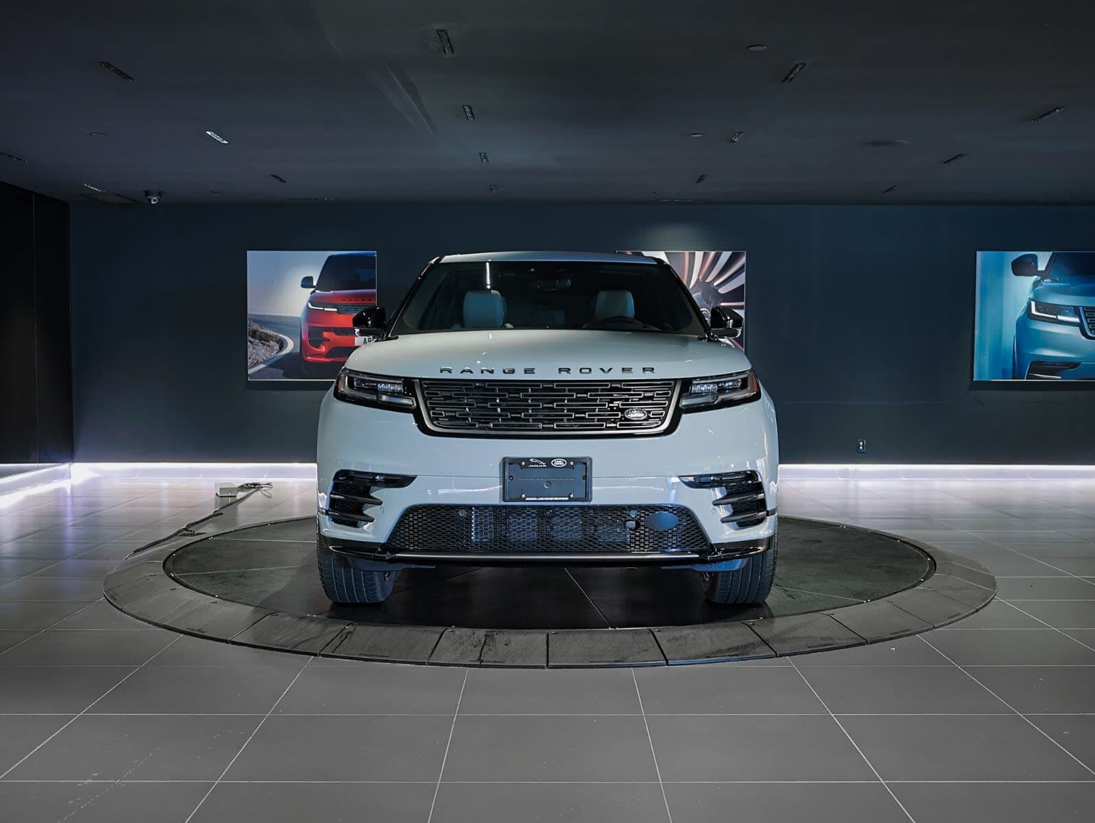 2026 Land Rover Range Rover Velar Belgravia Edition