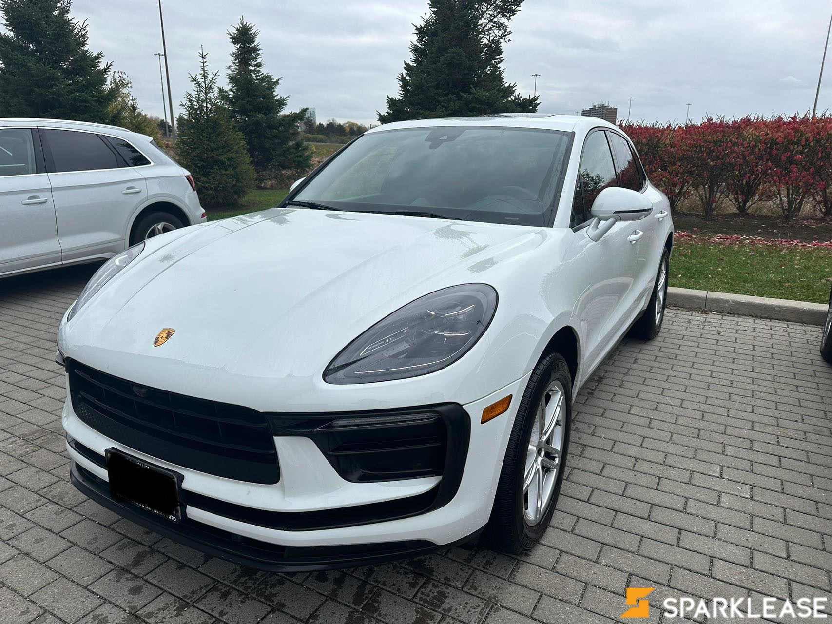 2023 Porsche Macan AWD