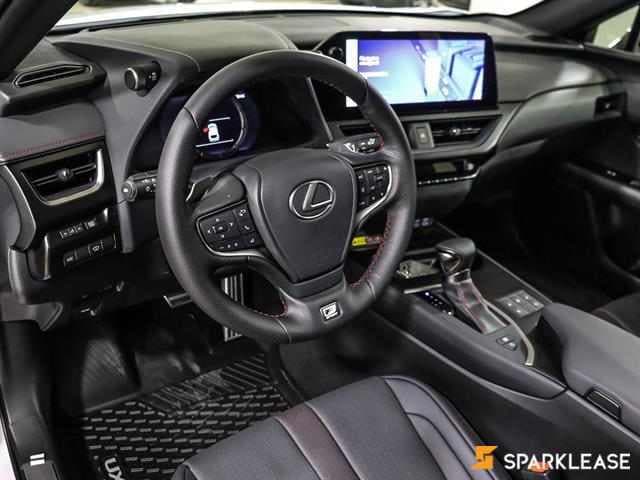 2023 Lexus UX 250h F-sport 2