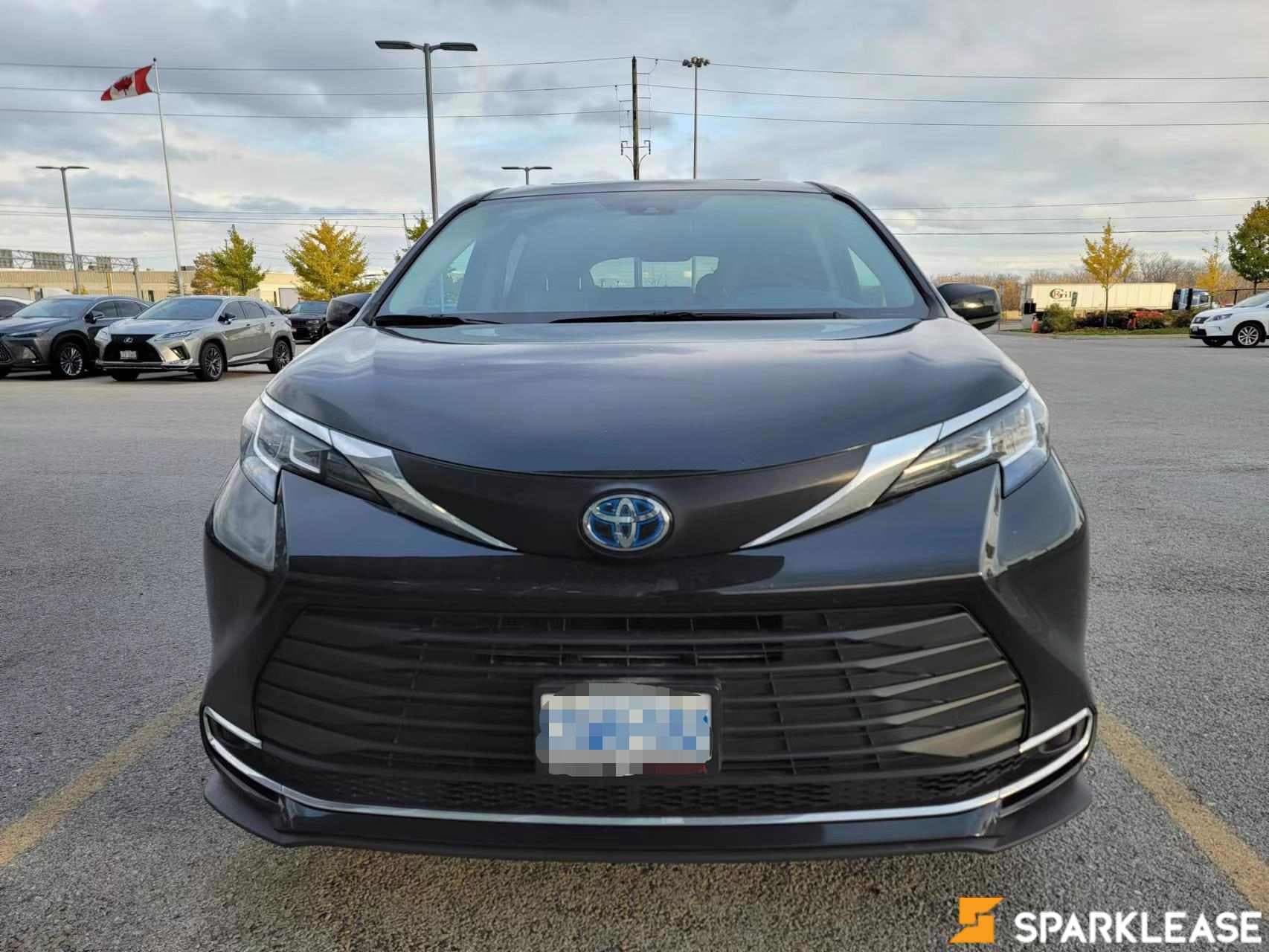 2021 Toyota  Sienna  XLE 7-Passenger AWD 油电混合