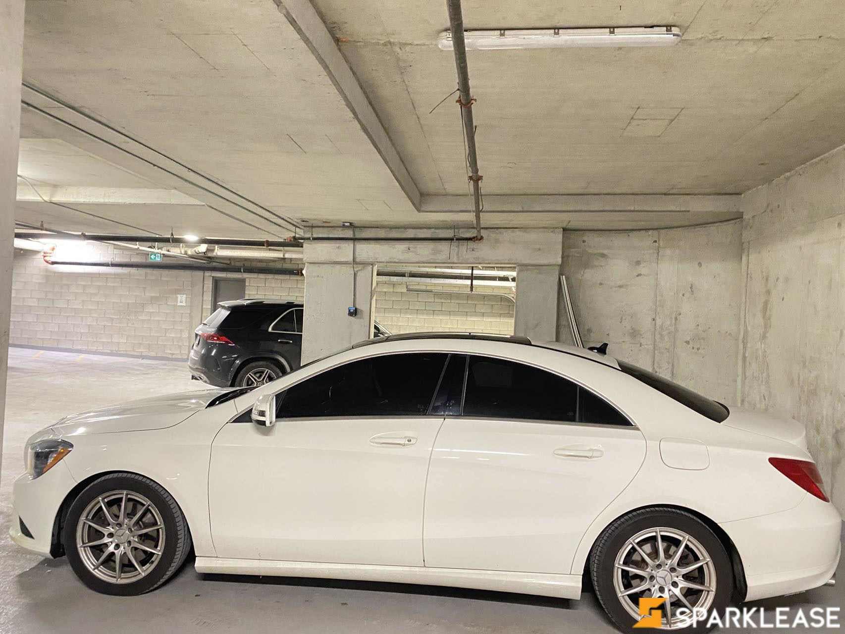 2014 Mercedes-Benz CLA-Class 4dr Sdn CLA 250 FWD