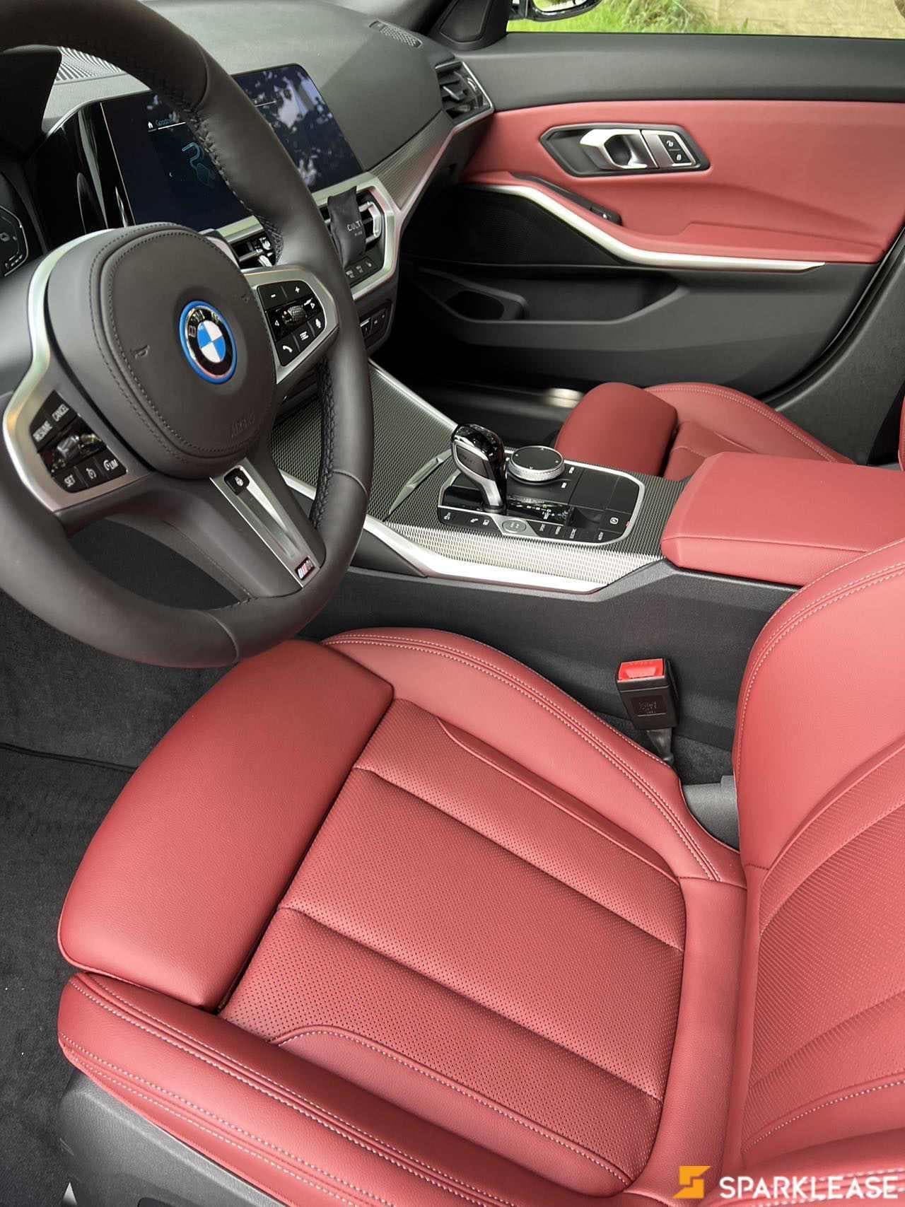 2022 BMW 3 Series 330e Plug-In Hybrid