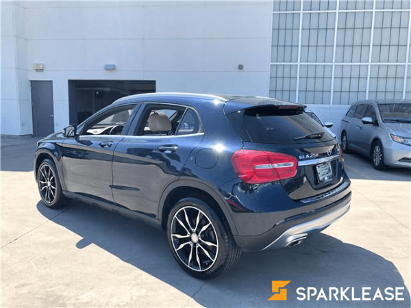 2017 Mercedes-Benz GLA250