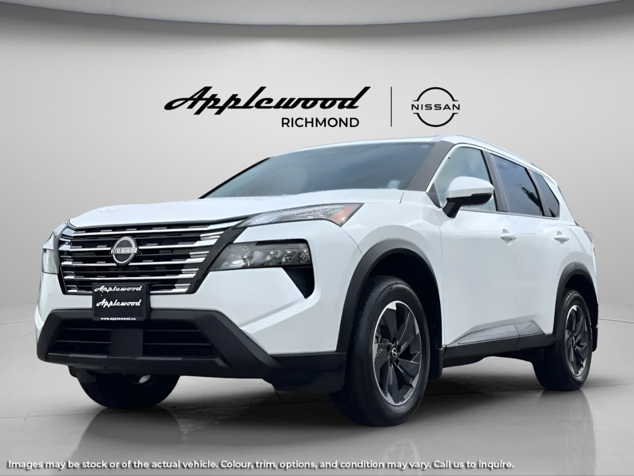2024 Nissan Rogue SV Moonroof