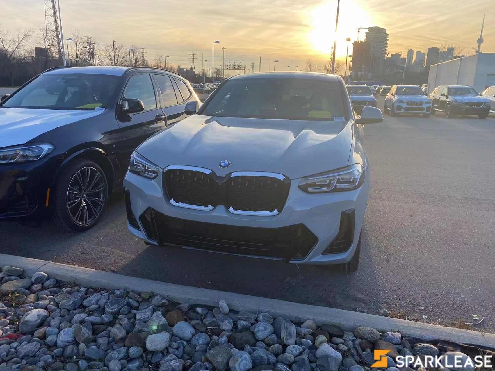 2022 BMW X4 xDrive30i 
