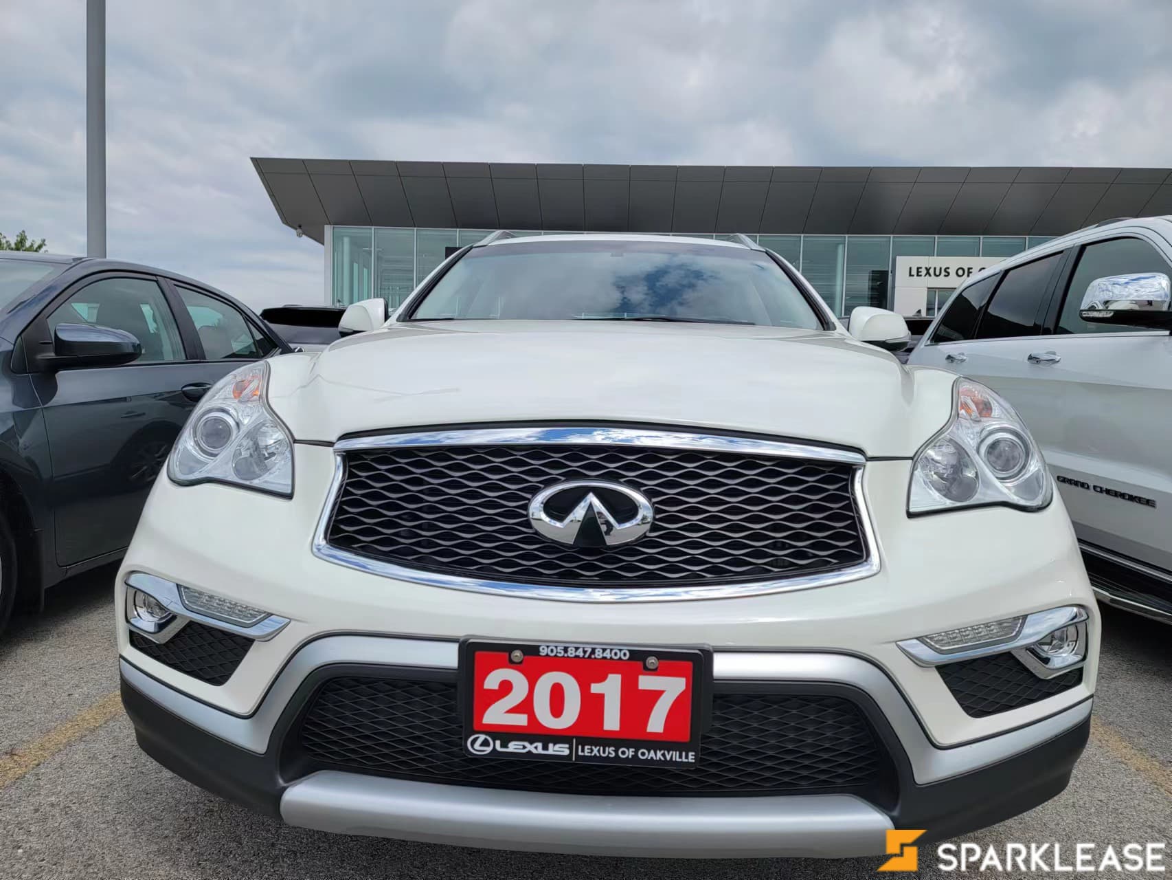 2017 Infiniti  QX50  AWD 