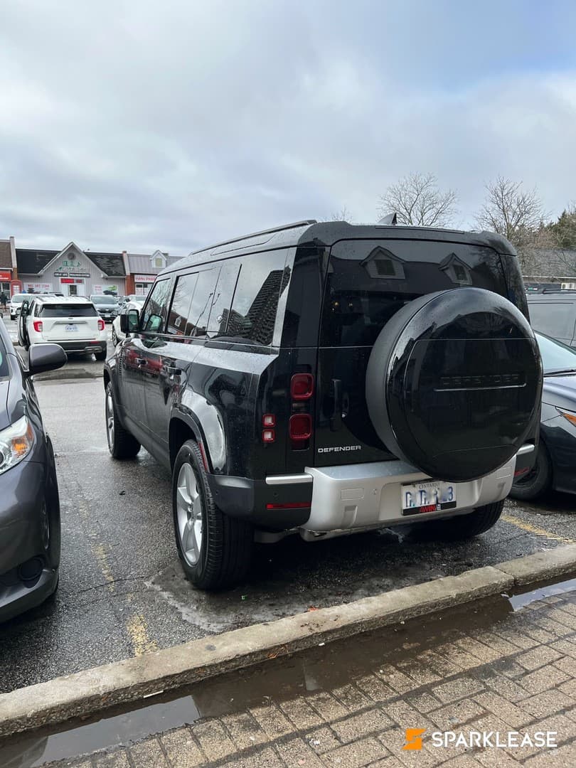 2024 Land Rover Defender 110 P400 S