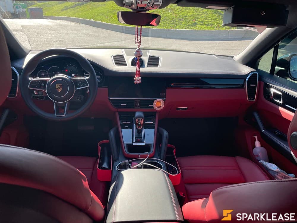 2020 Porsche Cayenne Coupe