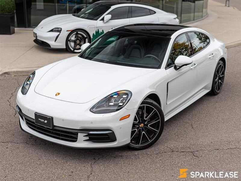 2018 Porsche  Panamera  4 AWD 