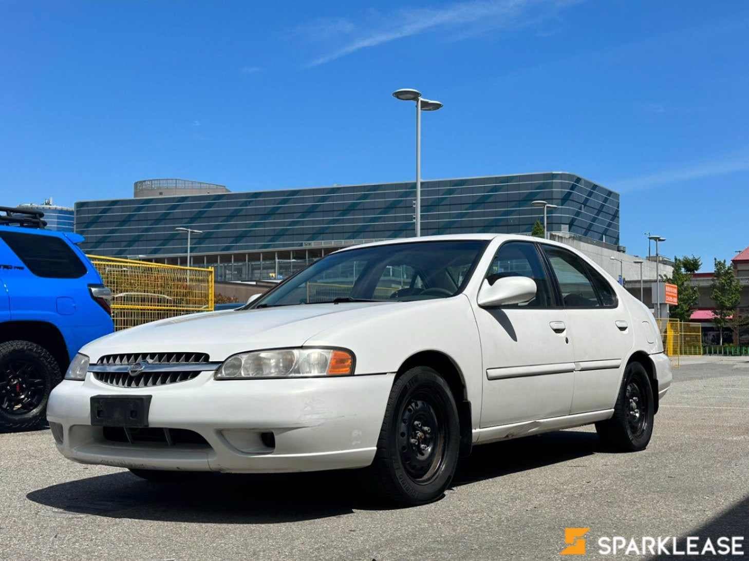 2000 Nissan Altima 4dr Sdn GLE Auto