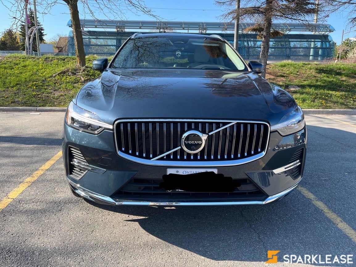 2023 Volvo XC60 B6 AWD Ultimate Bright Theme