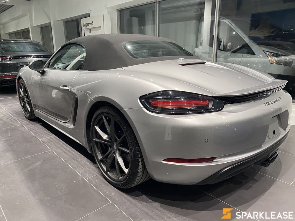 2021 Porsche 718 Boxster