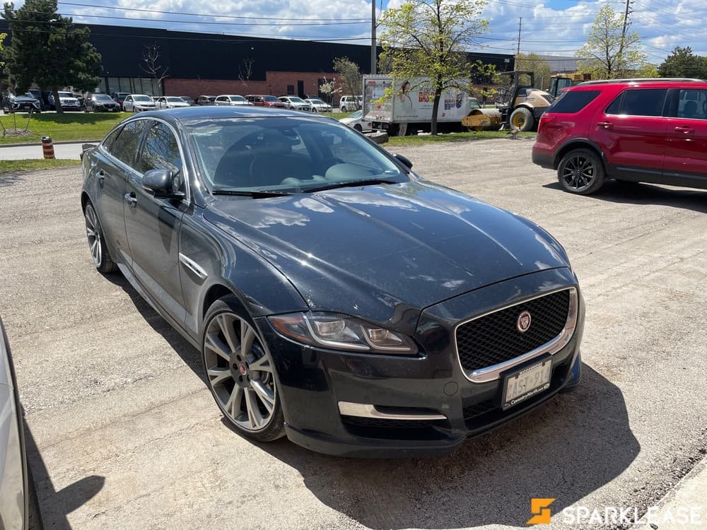 2016 Jaguar XJ
