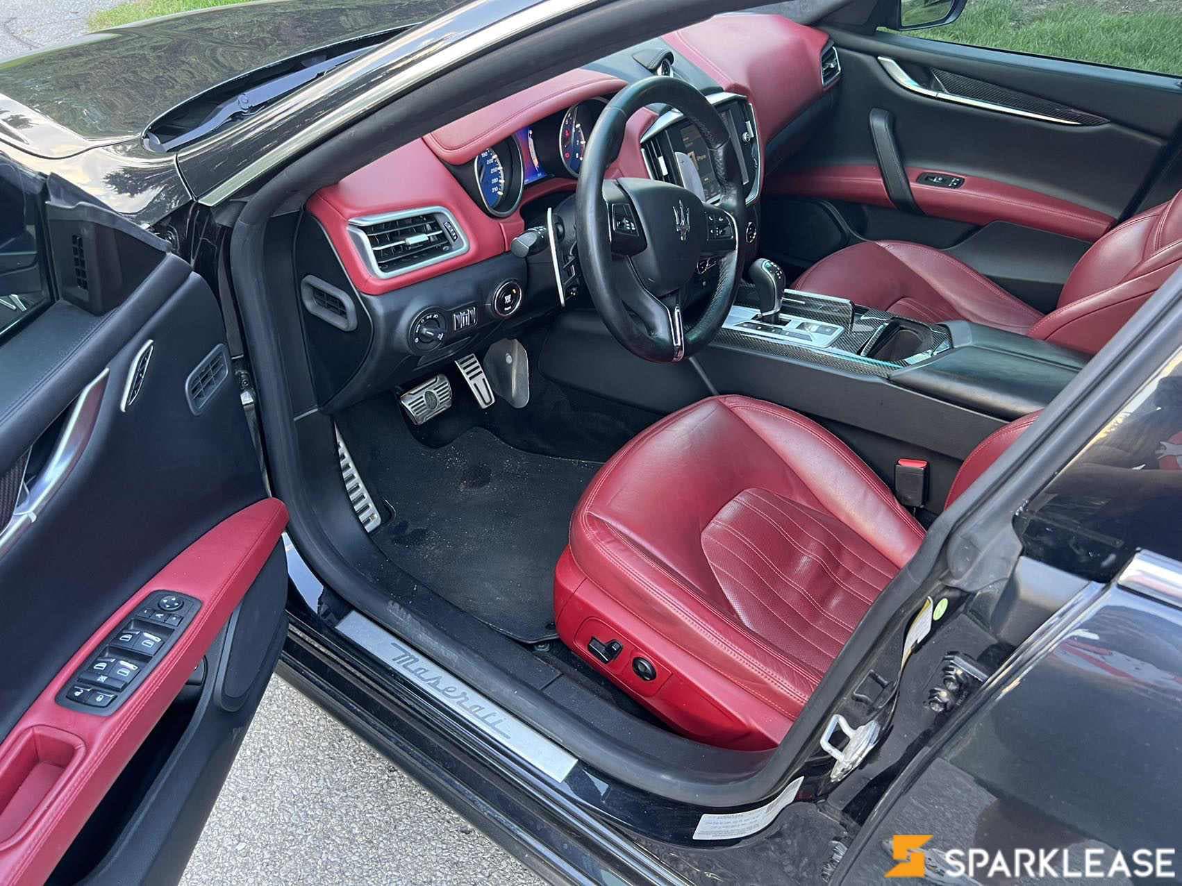 2014 Maserati Ghibli 