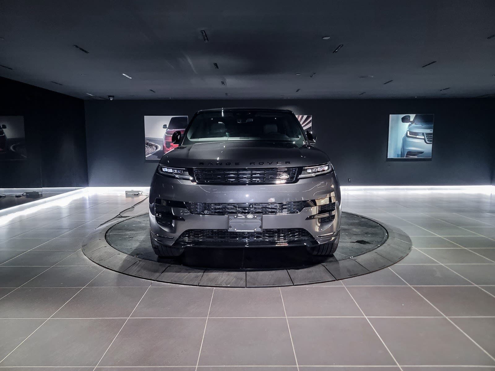 2026 Land Rover Range Rover Sport Dynamic SE
