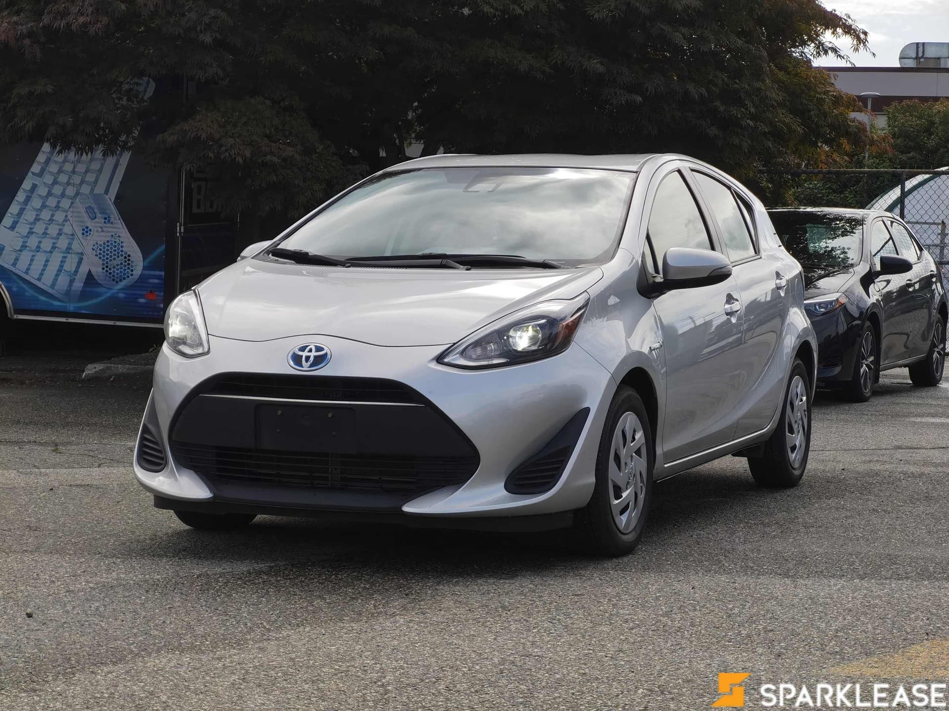 2019 Toyota Prius c Technology Auto