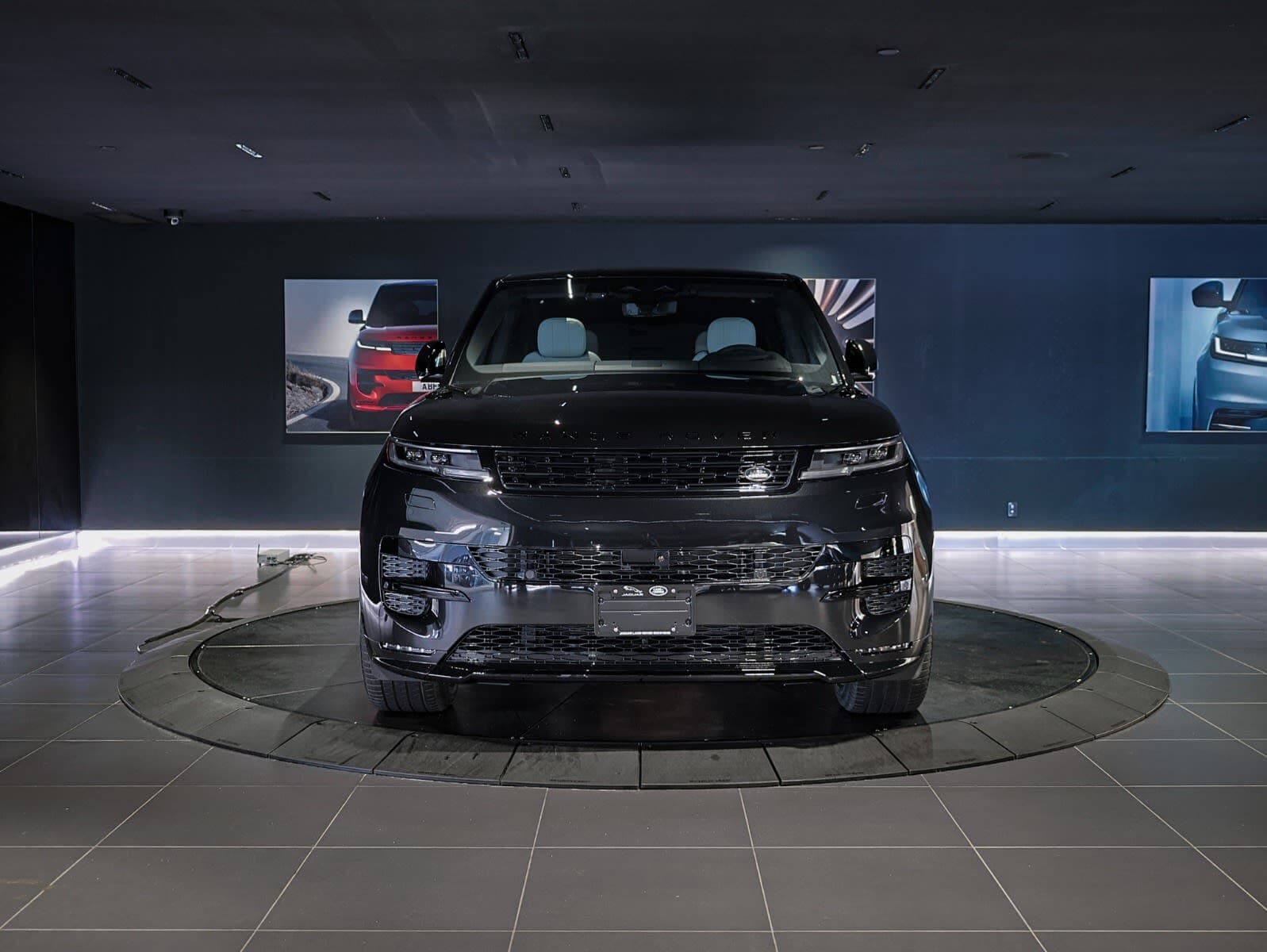2027 Land Rover Range Rover Sport Dynamic SE