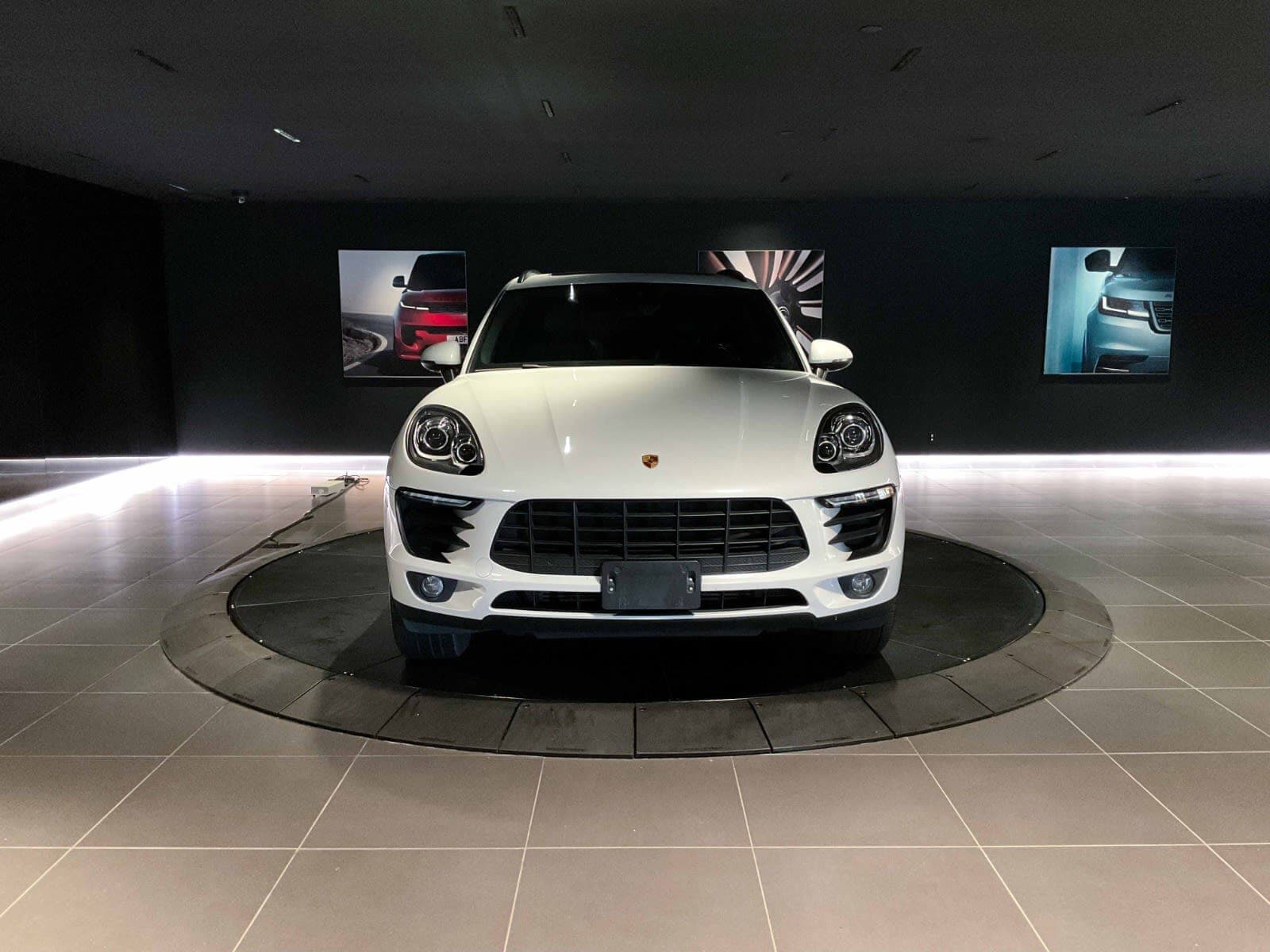 2018 Porsche Macan AWD