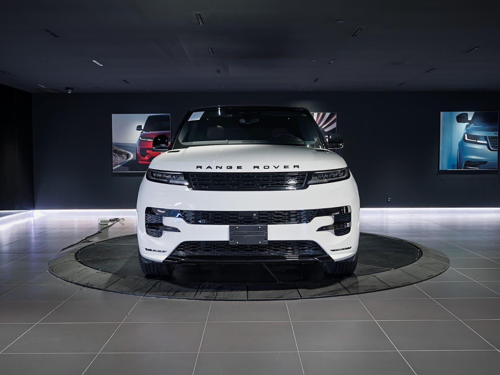 2025 Land Rover Range Rover Sport Dynamic SE