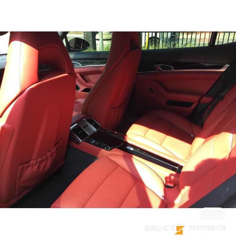 2016 Porsche Panamera 4dr HB