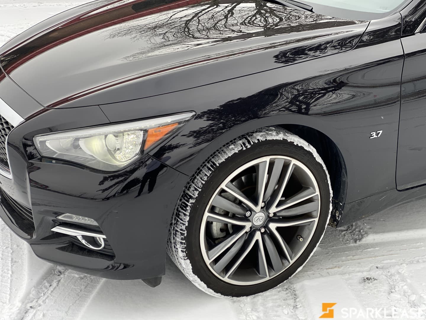 2015 Infiniti Q50