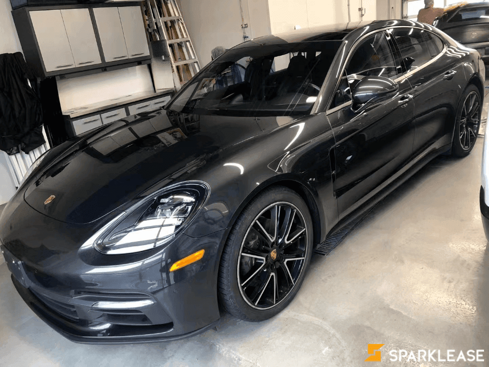 2018 Porsche Panamera 4