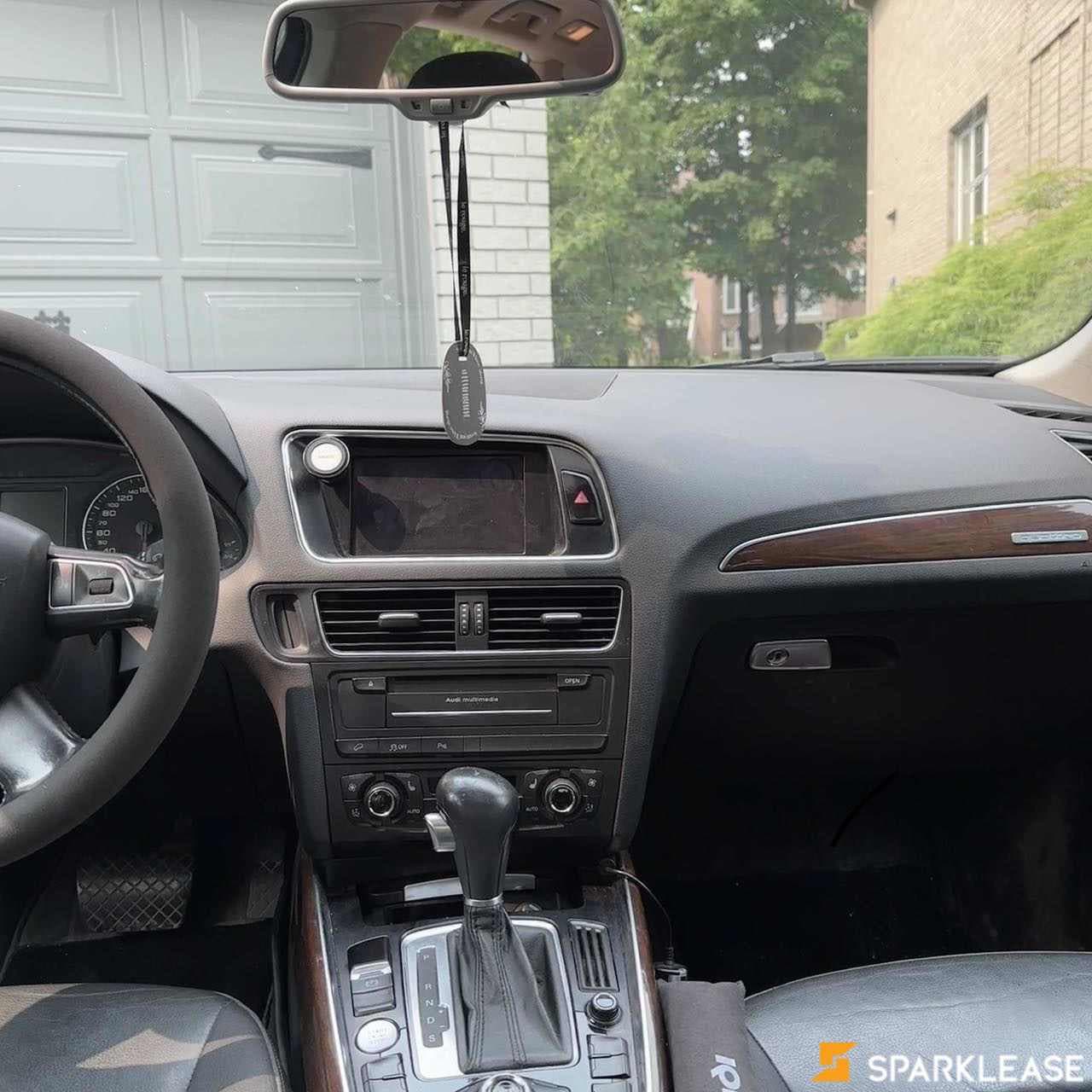 2011 Audi Q5 quattro 4dr 3.2L Premium