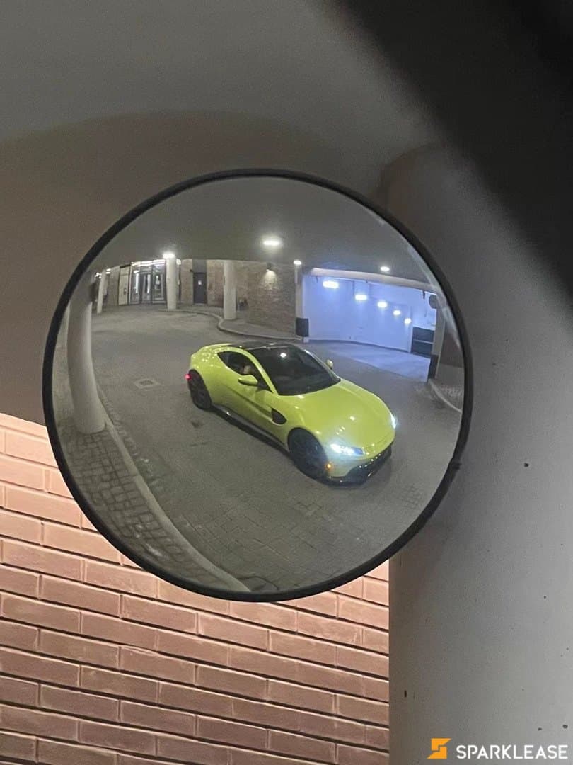 2019 Aston Martin Vantage