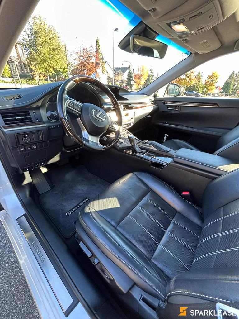 2017 Lexus ES 350 4dr Sdn
