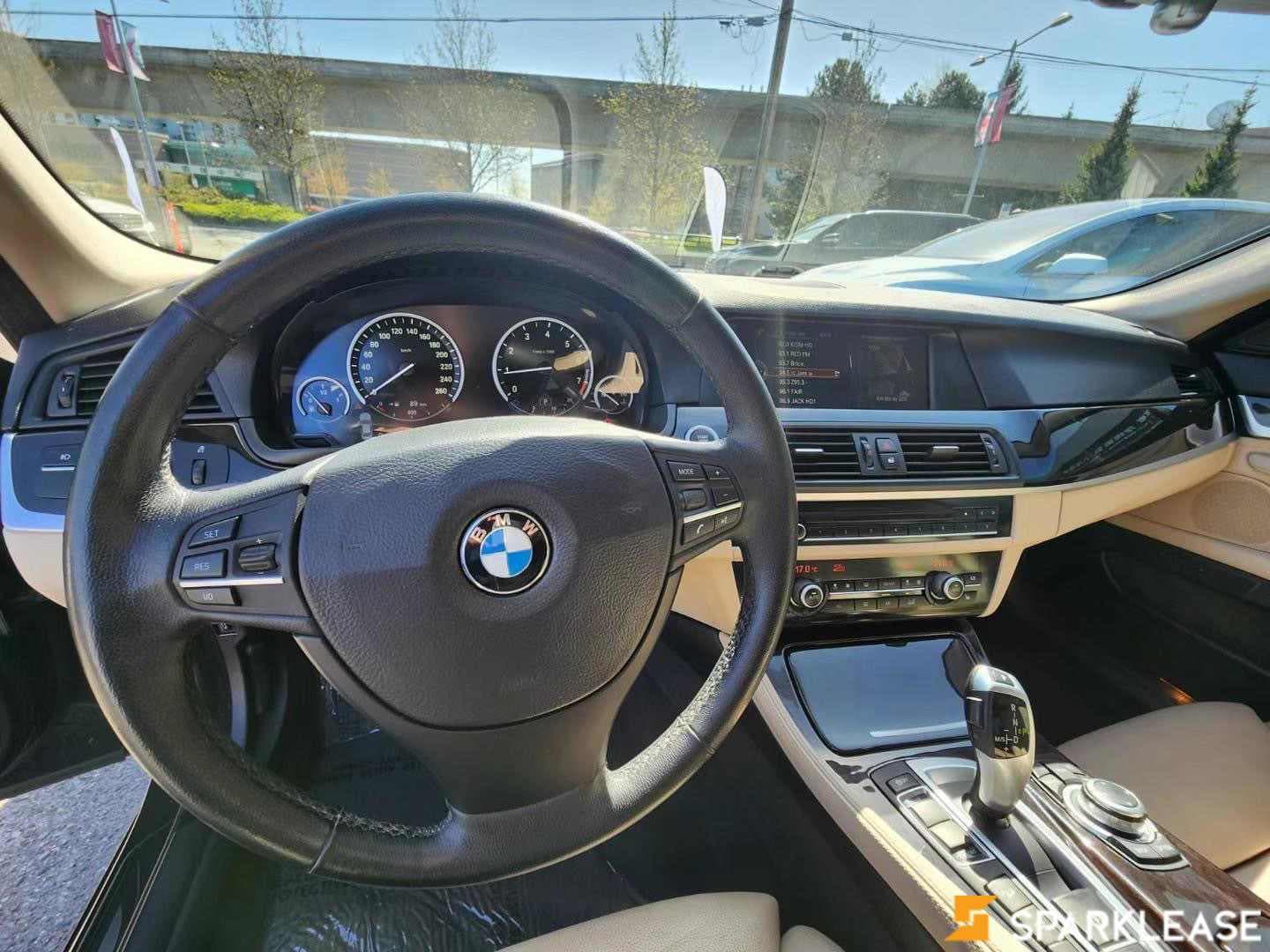 2013 BMW 5 Series 4dr Sdn 528i xDrive AWD