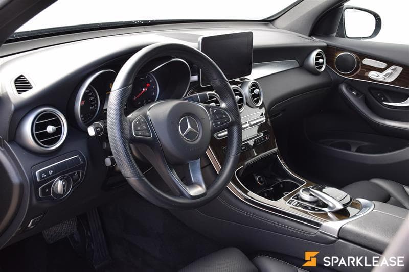 2019 Mercedes-Benz  GLC  GLC 300 4MATIC SUV 