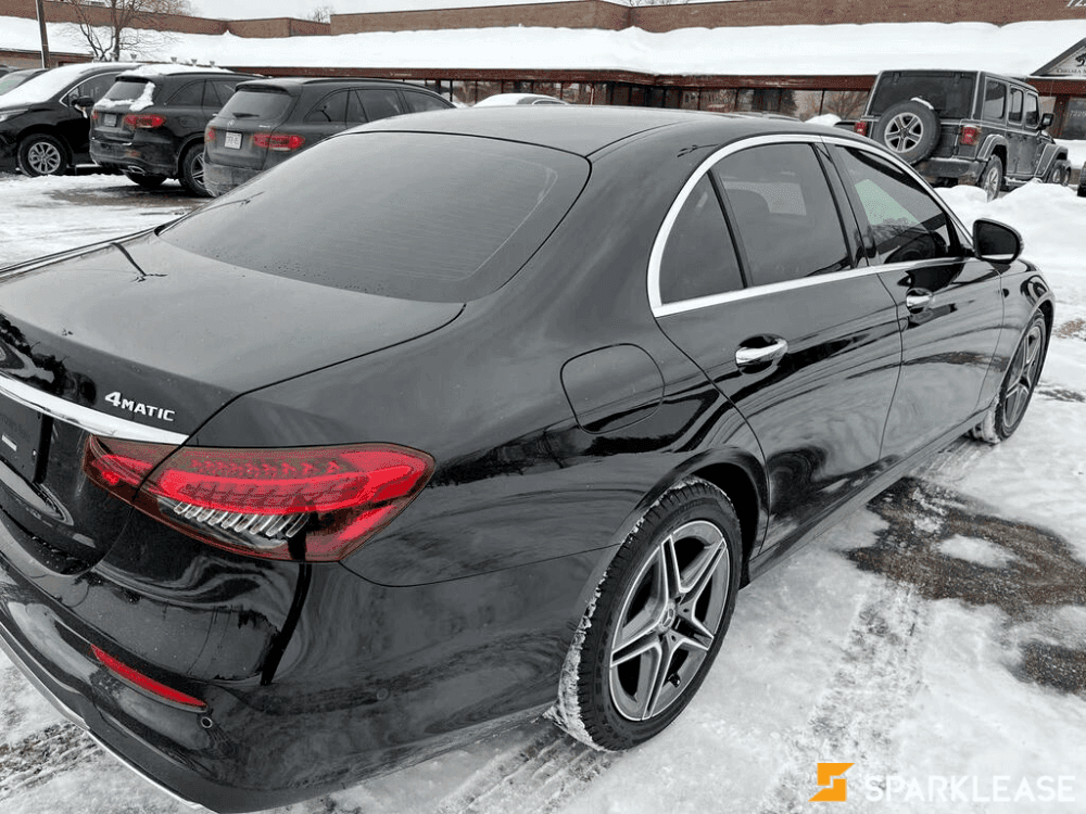 2022 Mercedes-Benz E350 4 MATIC-Sedan