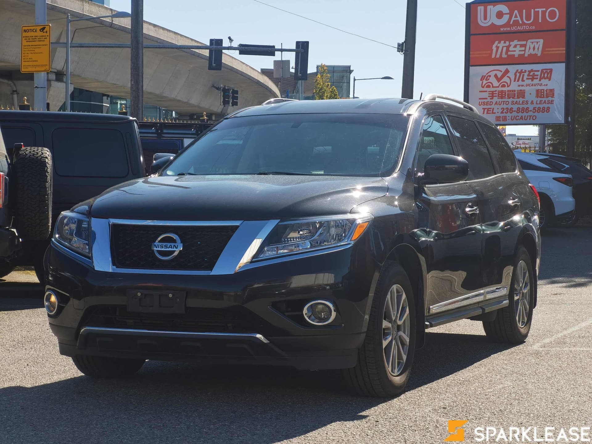 2016 Nissan Pathfinder 4WD 4dr Platinum