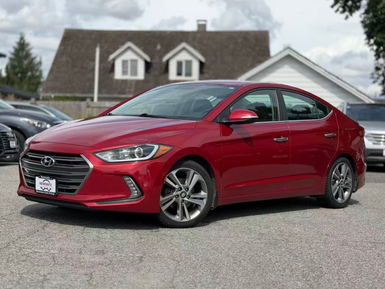 2017 Hyundai Elantra Limited. TOP TRIM. RUNS GREAT.