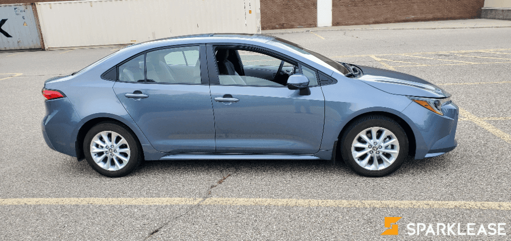 2021 Toyota Corolla  LE Upgrade pkg 