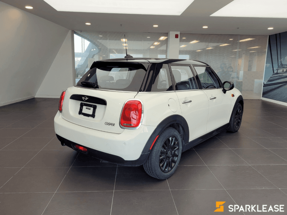 2017 MINI Cooper 5 Door