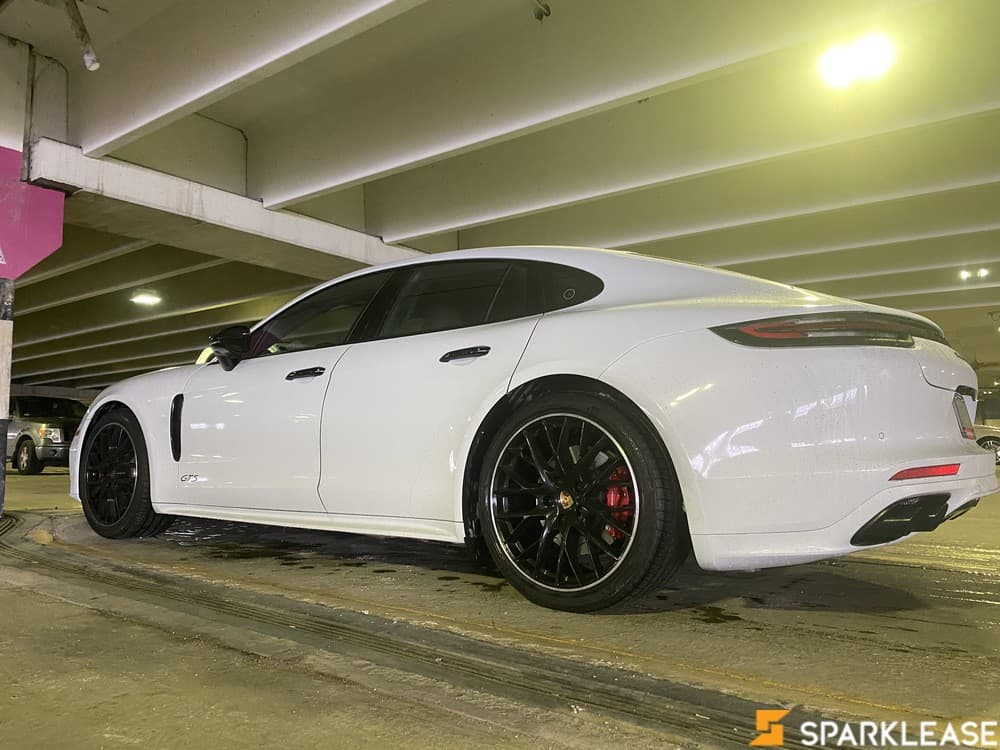 2020 Porsche Panamera GTS