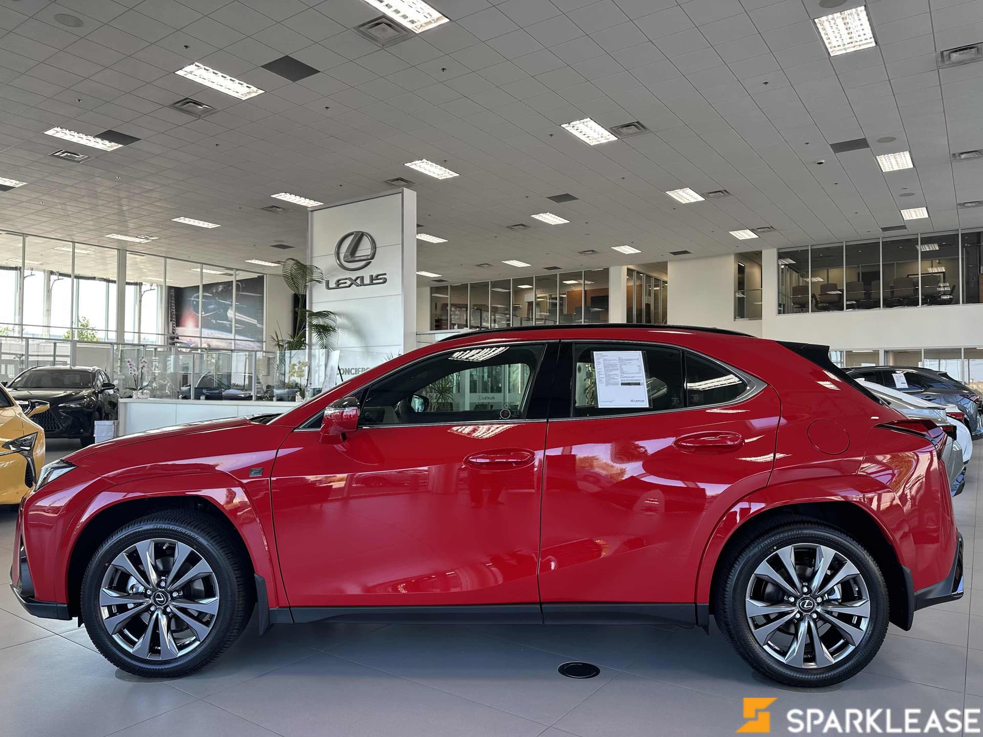 2023 Lexus  UX 250h F-Sport Design 现车