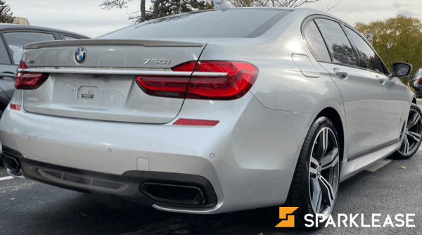 2019 BMW 750i