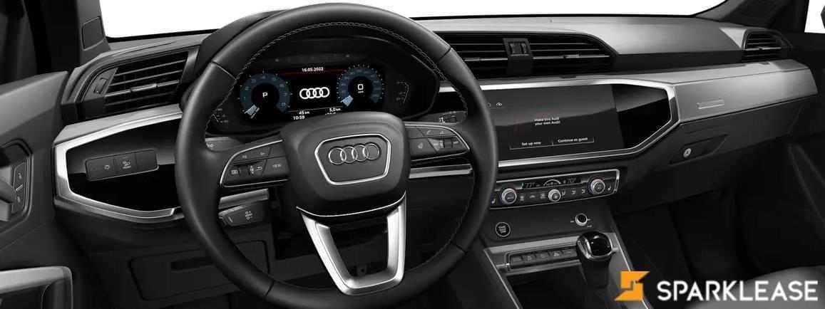 2023 Audi  Q3  Komfort 二月提车