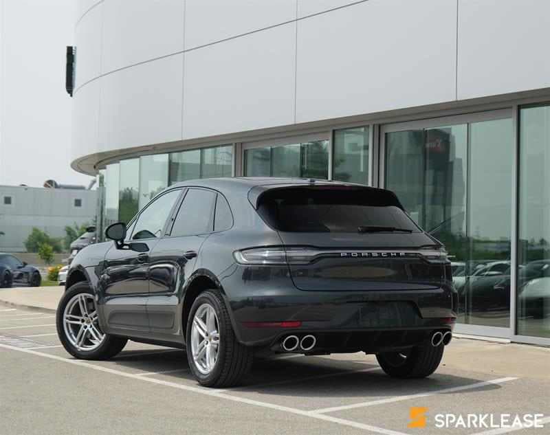 2021 Porsche Macan AWD