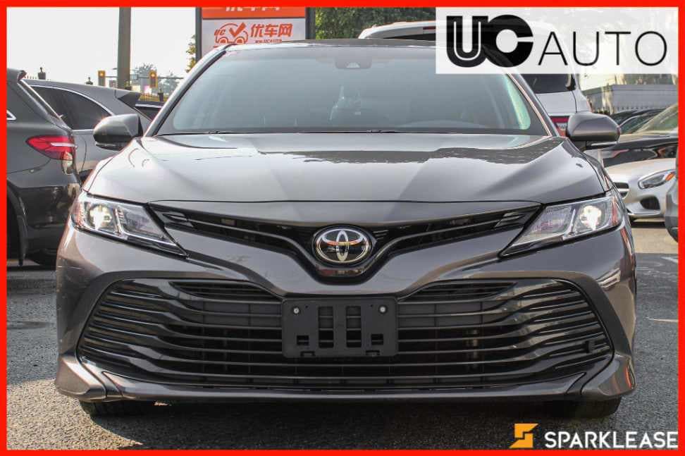 2019 Toyota Camry Hybrid LE Auto