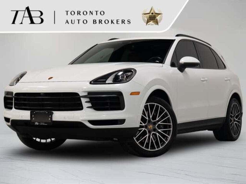 2022 Porsche Macan GTS   PREMIUM PLUS PKG } 21 IN