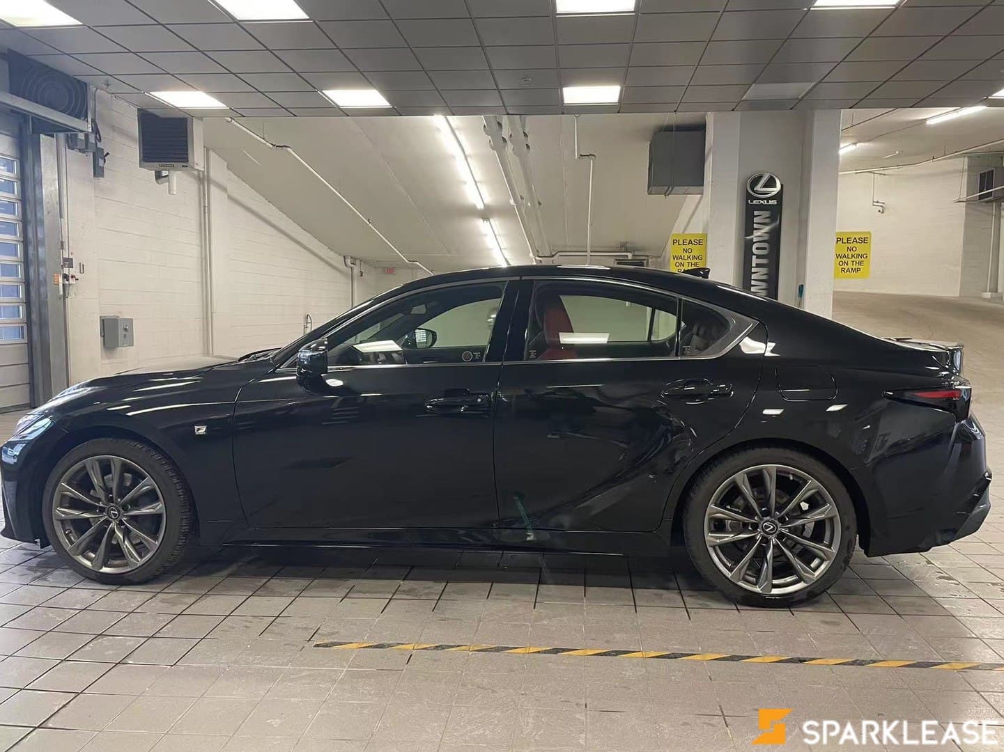 2021 Lexus IS