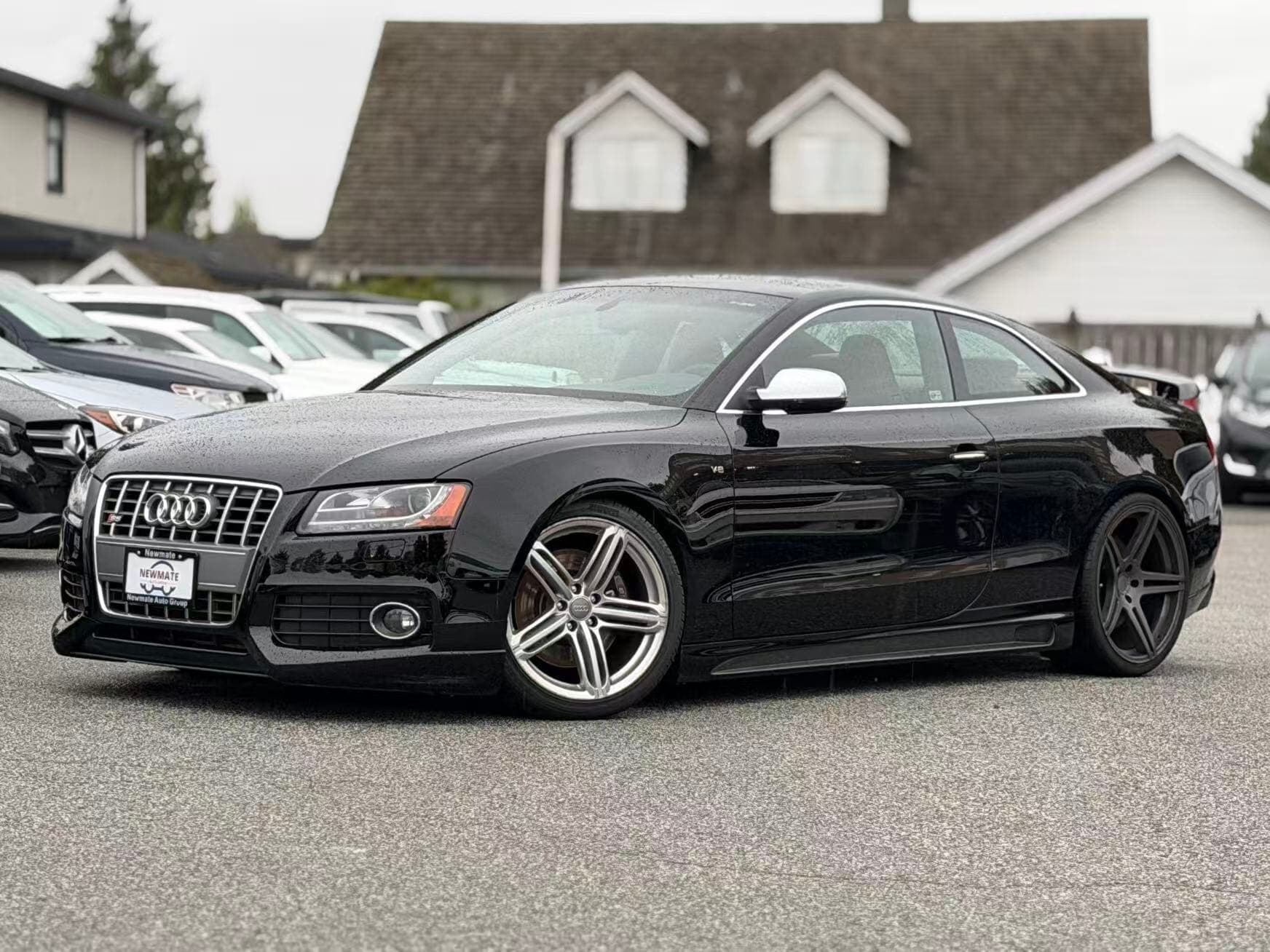 2010 Audi S5 4.2 V8 quattro Premium Plus. LOCAL BC VEHICLE. NO ACCIDENT. SUPER LOW KILOMETRES.