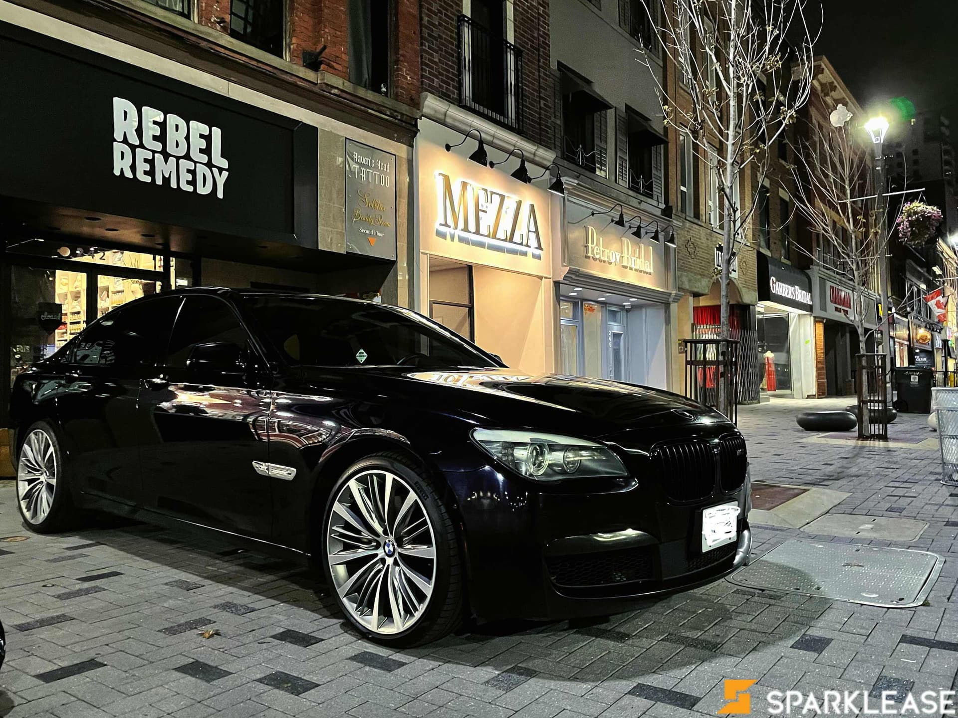 2012 BMW 7 Series 4dr Sdn 750i xDrive AWD