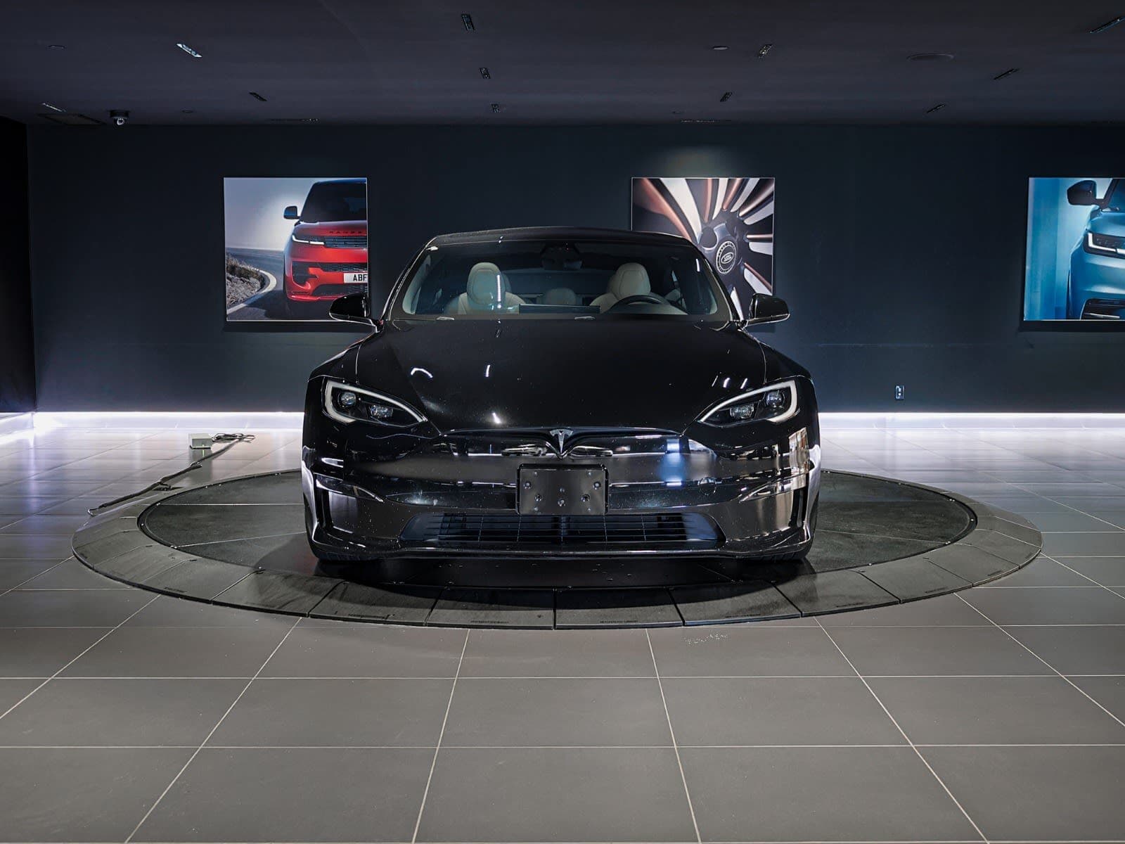 2025 Tesla Model S AWD