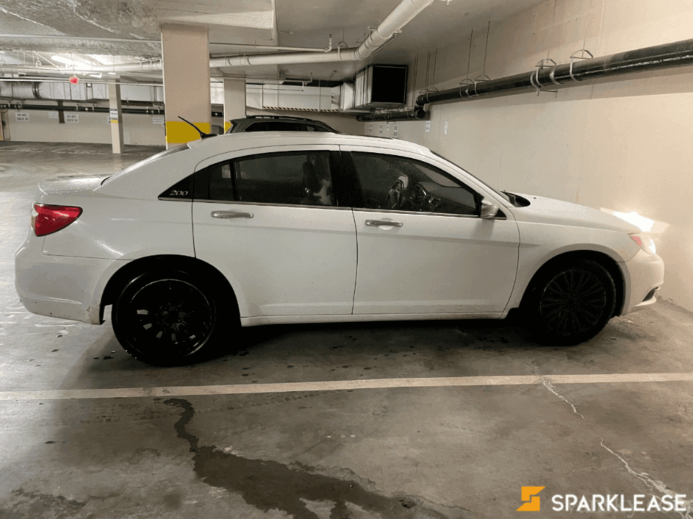 2013 Chrysler 200 