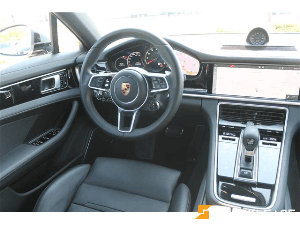 2018 Porsche Panamera 4s