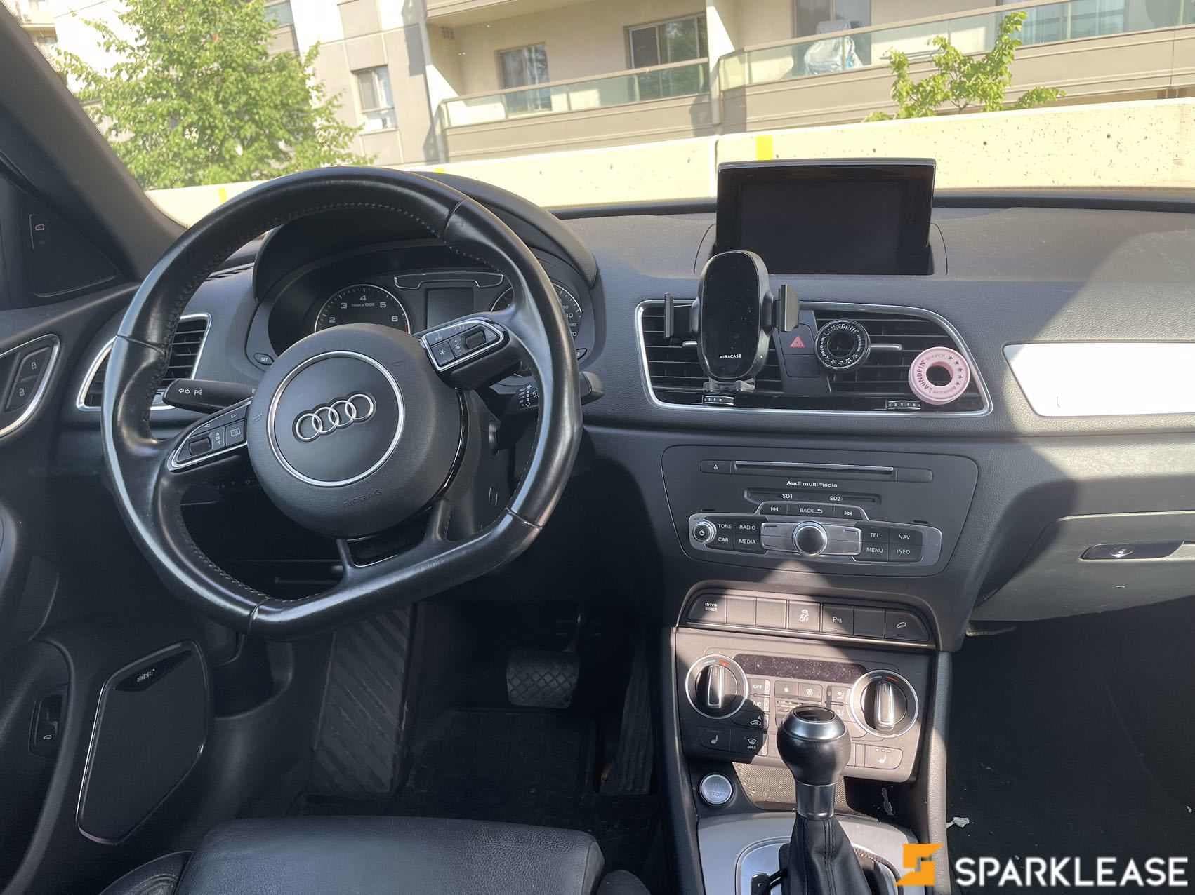2016 Audi Q3 quattro 4dr 2.0T Technik